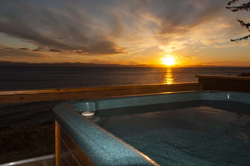 Private Hot Tub in Cottage 6 looking west